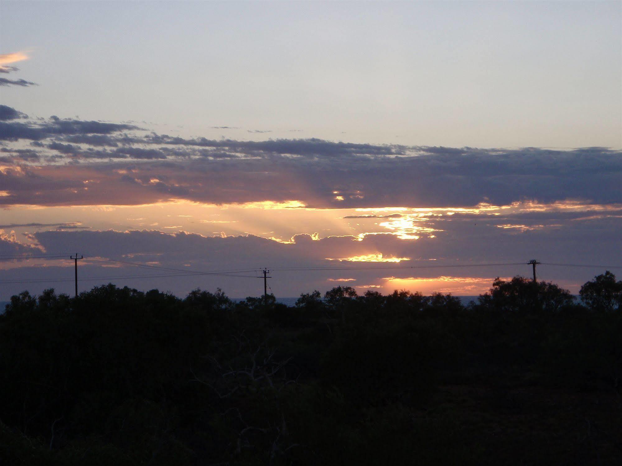 Ningaloo Bed And Breakfast 埃克斯茅斯 外观 照片