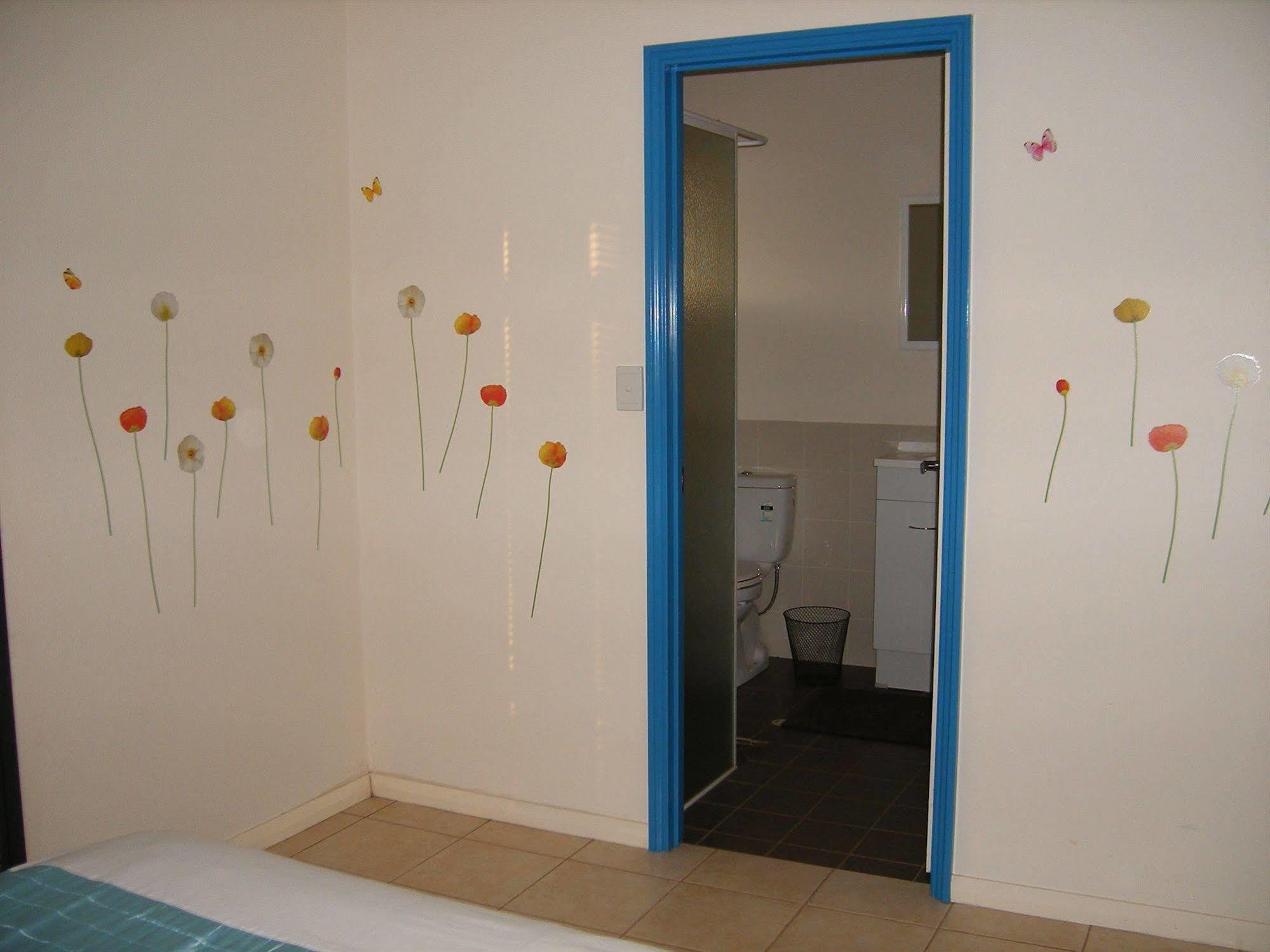 Ningaloo Bed And Breakfast 埃克斯茅斯 外观 照片